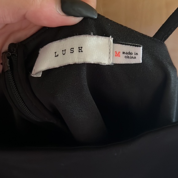 Black and leopard detail romper- with pockets! - Picture 4 of 4